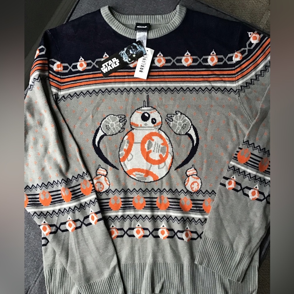 Star Wars BB-8 Box Lunch sweater